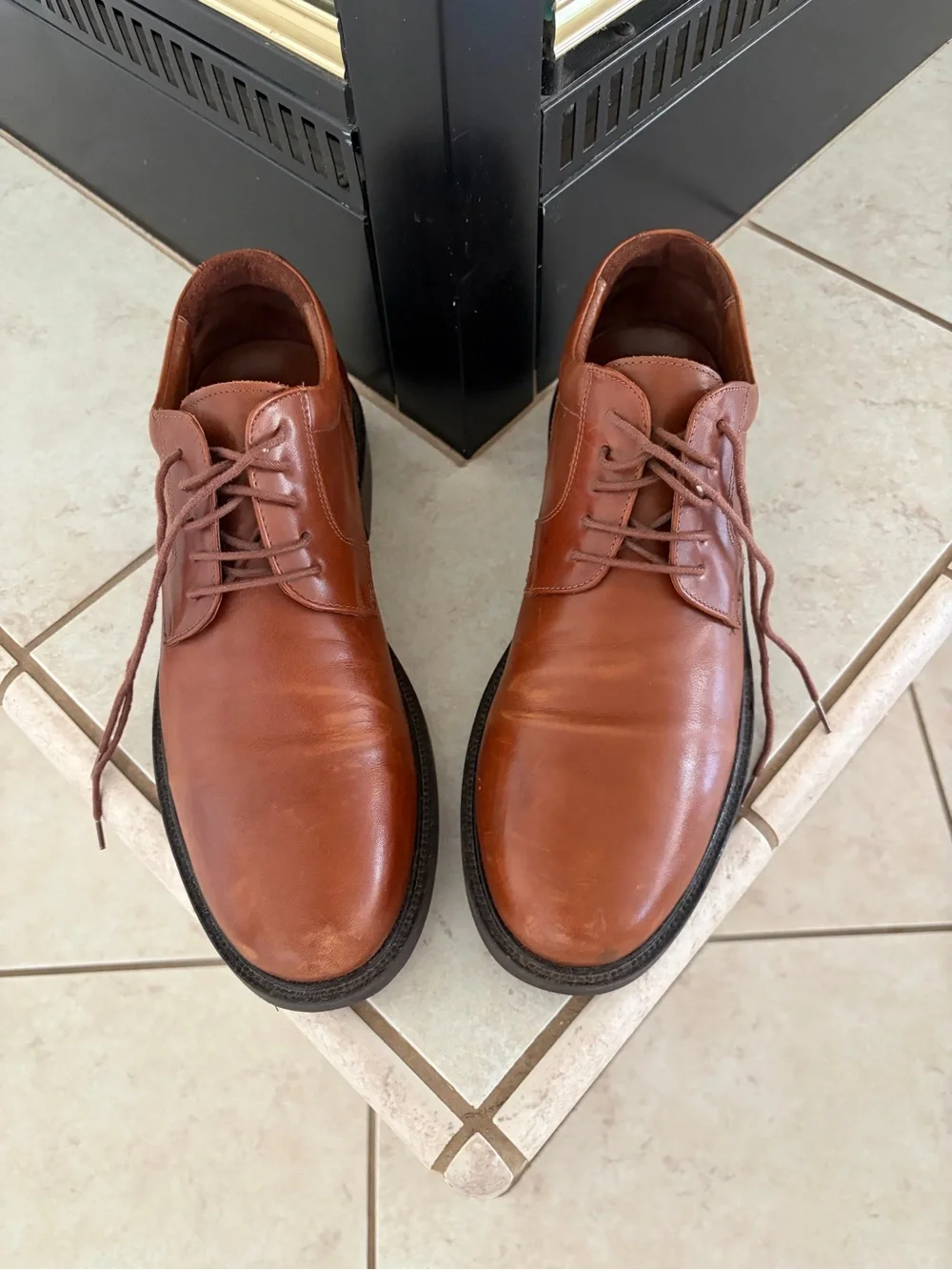 Men's Classic Leather Derby Shoes - Brown